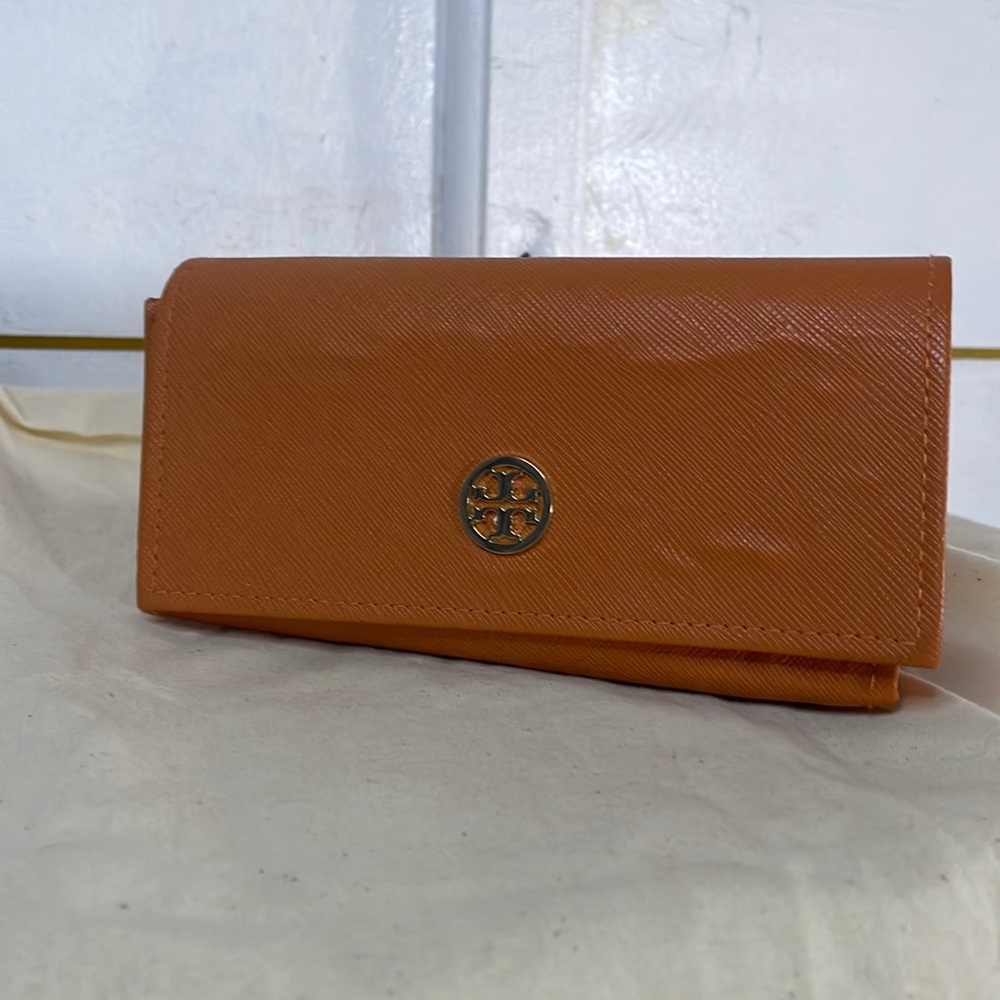 Tory Burch burnt orange eyeglass soft case